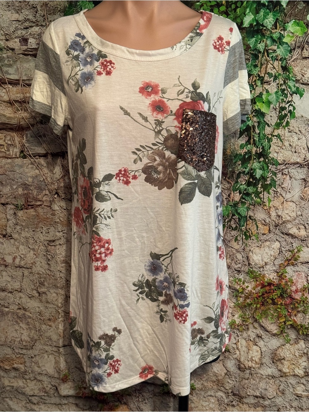 Pretty & Fun Floral Sequin Pocket Short Striped Sleeve Flowy Tunic Top